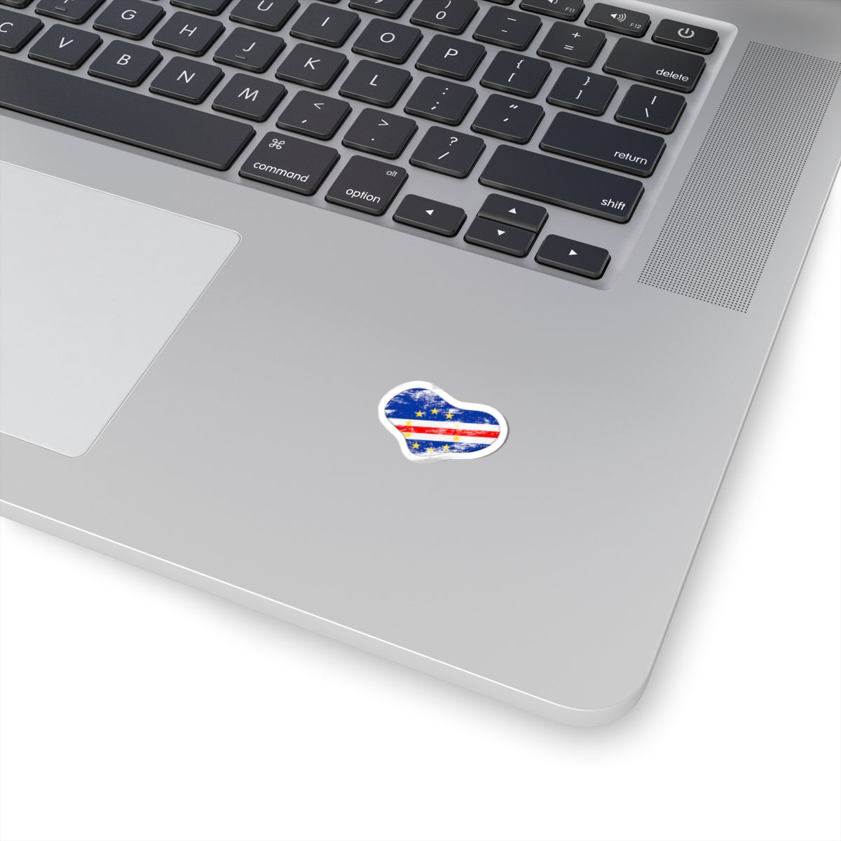 Cape Verde Flag Heart Sticker - Kiss-Cut Vinyl Decal for Laptops & Travel Gear